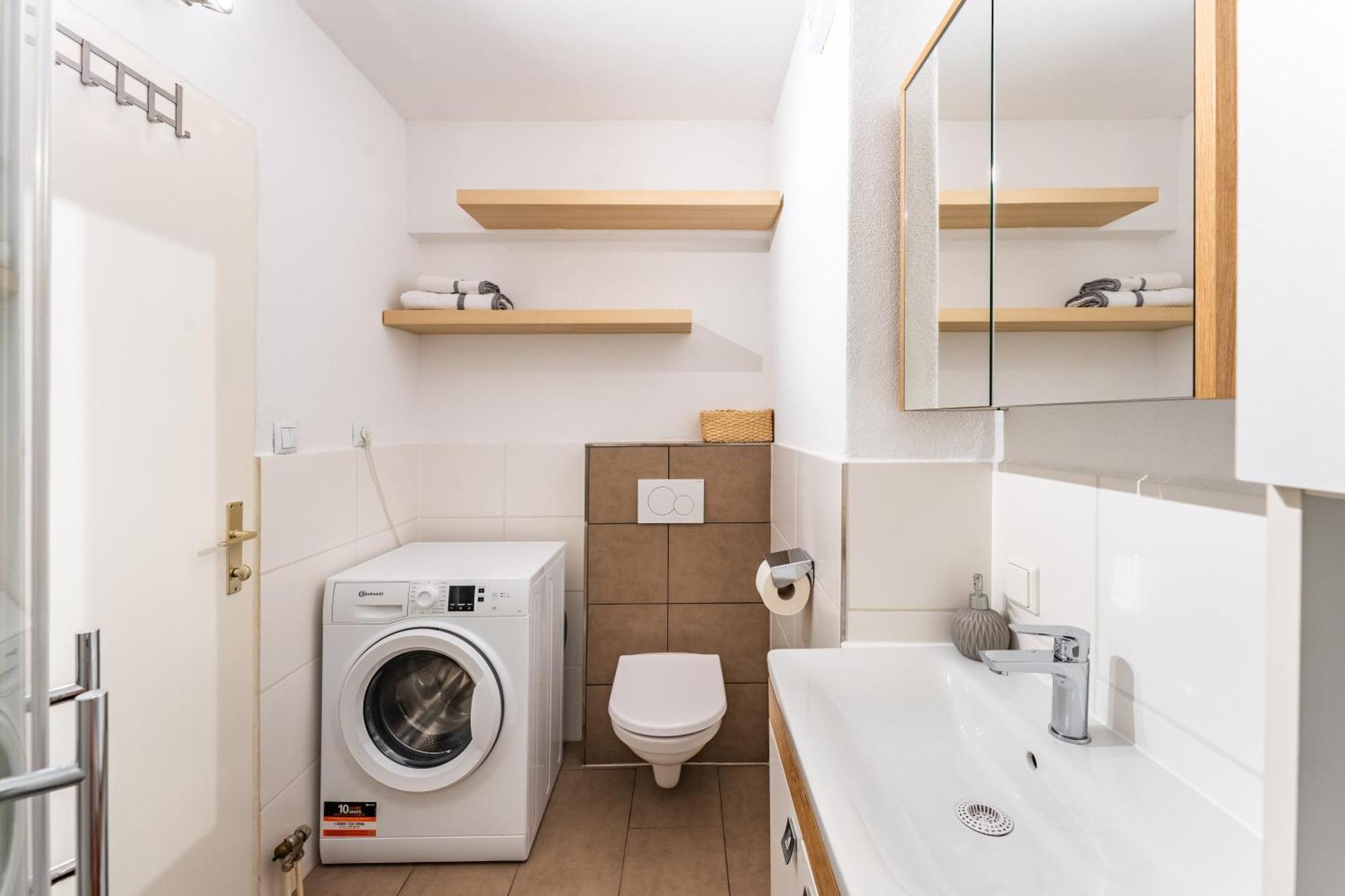 Billys Apartment Zentrum, Renoviert, Garage, Netflix Мондзее Экстерьер фото